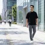 シワに ならない tシャツの着こなし
