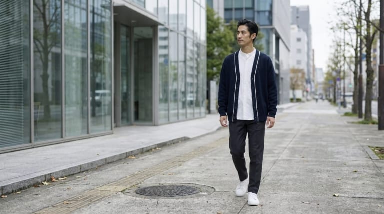 メンズのシャツコーデ｜季節・定番で迷わず整う大人の着こなし