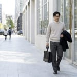 シャツの上 アウター メンズの着こなし