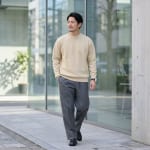 メンズ 黒カーディガン おすすめ ブランドの着こなし