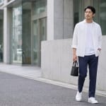 白シャツ インナー メンズの着こなし