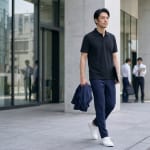 メンズ スーツ スニーカー おすすめ ブランドの着こなし