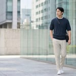 セーター アウター 組み合わせ メンズの着こなし