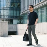 スラックスに合う服の着こなし