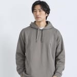 40代大人の男性に似合う！メンズパーカーのおしゃれな着こなし術