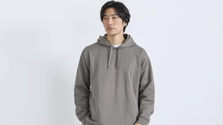 40代大人の男性に似合う！メンズパーカーのおしゃれな着こなし術