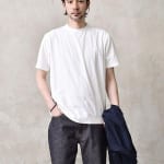 細身デニムで作る大人メンズの最旬コーディネート術