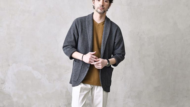 ビジネスカジュアルに欠かせない！着回しカーディガンでオフィスコーデをスマートに演出
