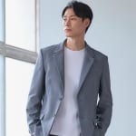 メンズスーツにワイシャツ以外を合わせるなら？おすすめインナーを徹底解説