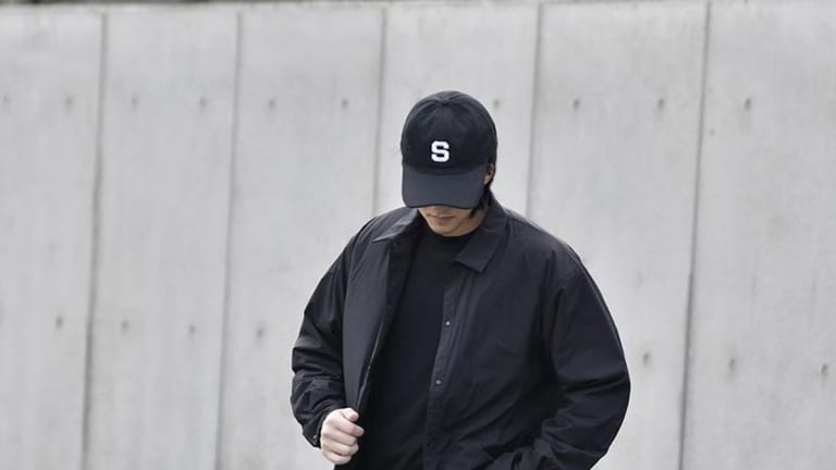 黒ニットで作るメンズコーデ7選！男らしさのある着こなし方と選び方