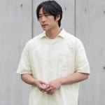 オープンカラーシャツのメンズコーディネートとおしゃれな着こなしアイデア