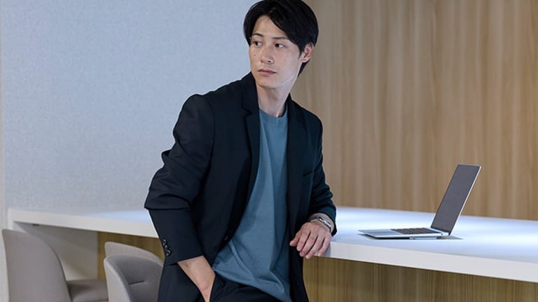 冬のオフィスカジュアルコーデはどうすればいい？メンズにおすすめのアイテムや着こなし術を解説
