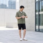 カーゴパンツ メンズコーデ 40代の着こなし