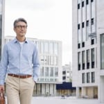 ベルト メンズ ブランド 50代の着こなし
