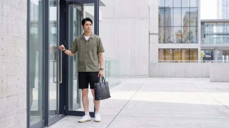 ディナーの服装、メンズの正解は？店の格で決まる基本5つと実例