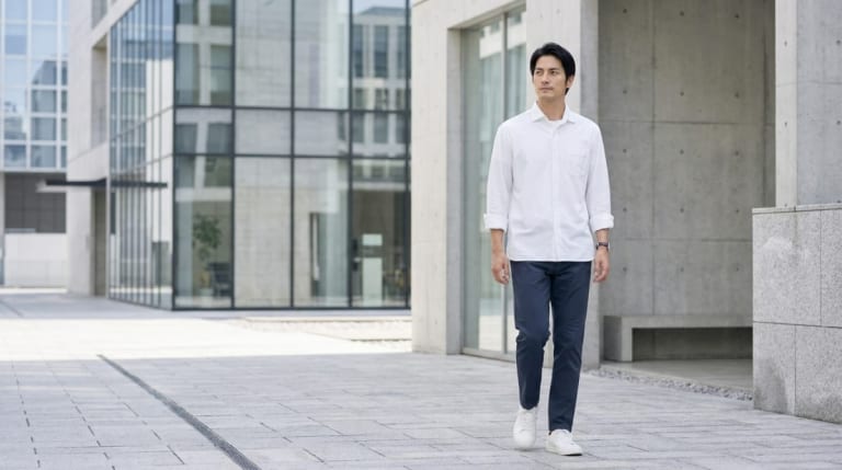 同窓会の服装 大学生の男｜きれいめの私服と会場別の正解3パターン