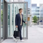 社会人 財布 メンズの着こなし